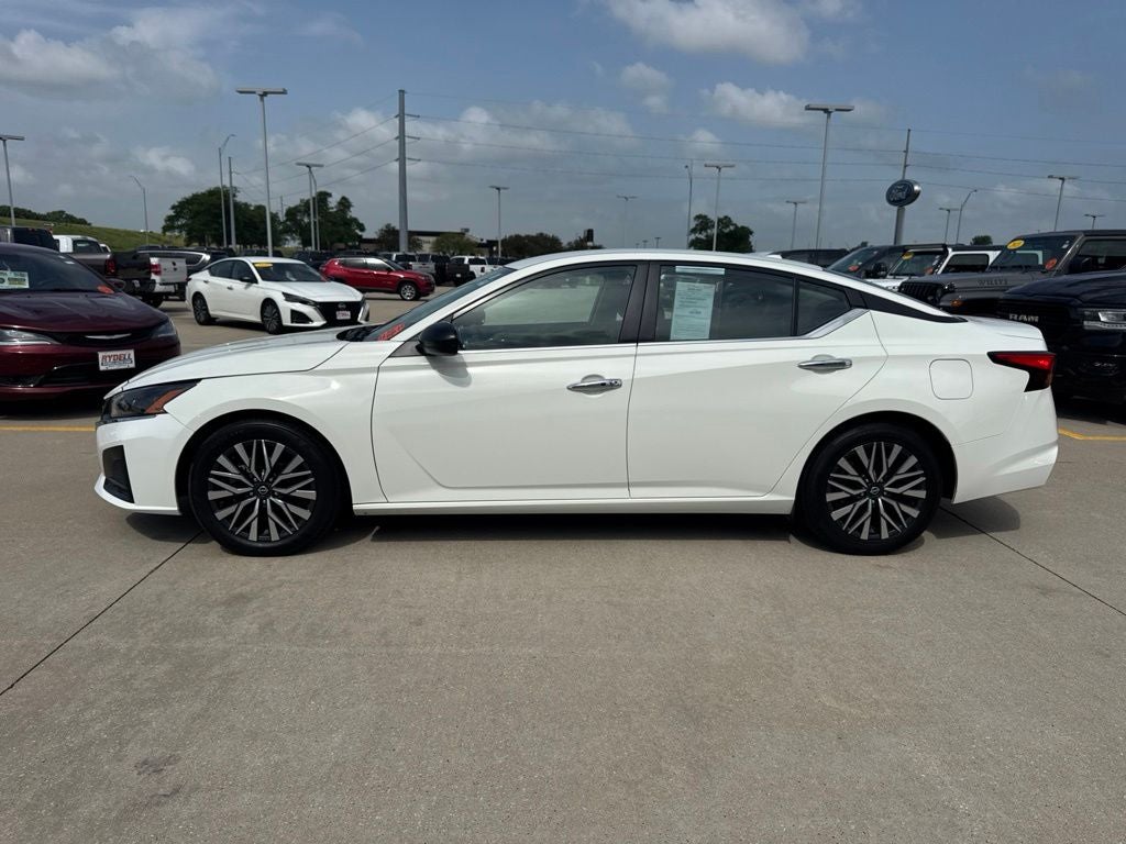 2025 Nissan Altima 2.5 SV