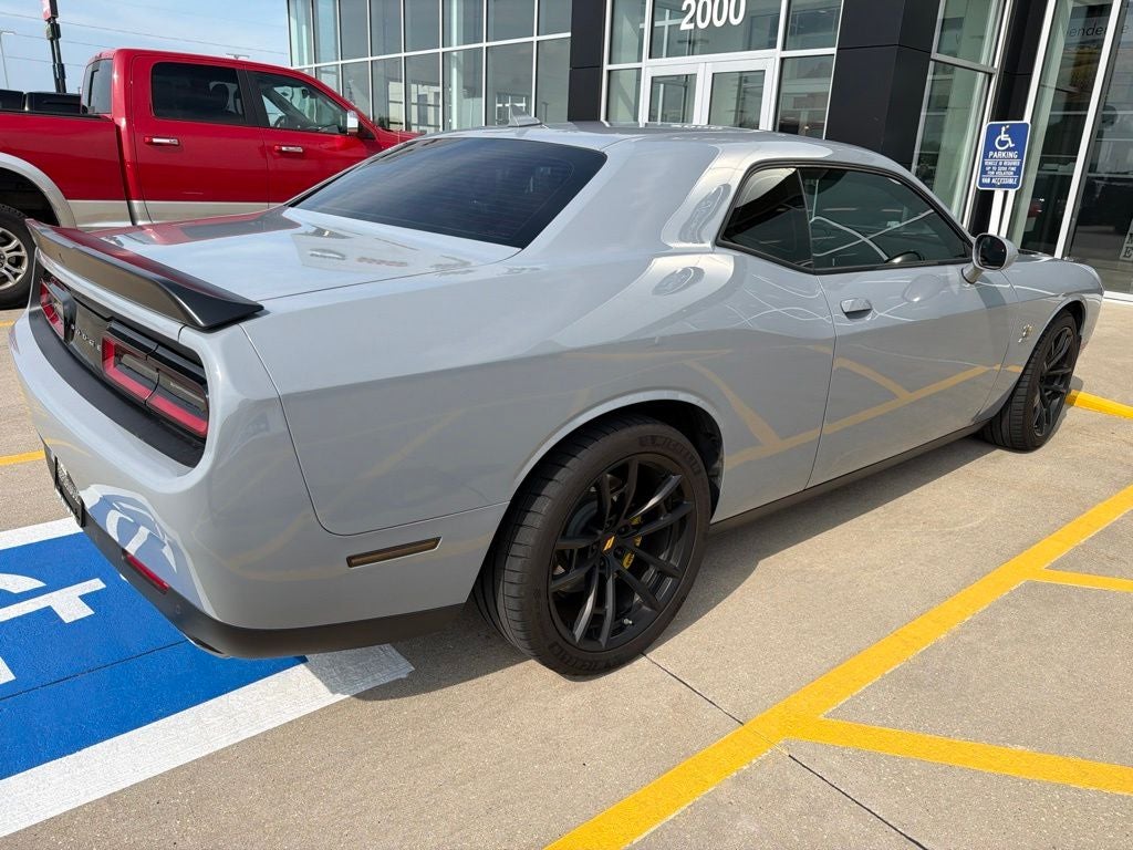 2022 Dodge Challenger R/T Scat Pack