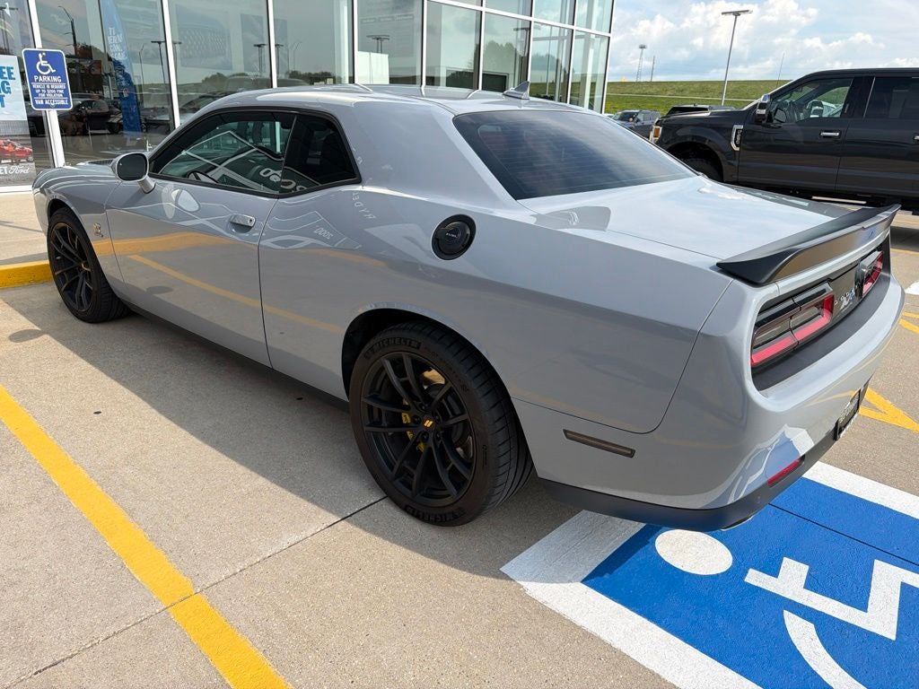 2022 Dodge Challenger R/T Scat Pack