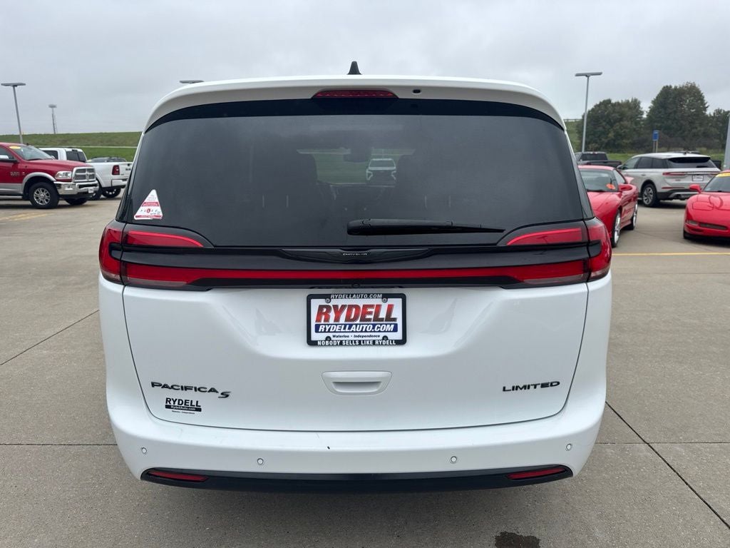 2025 Chrysler Pacifica Limited