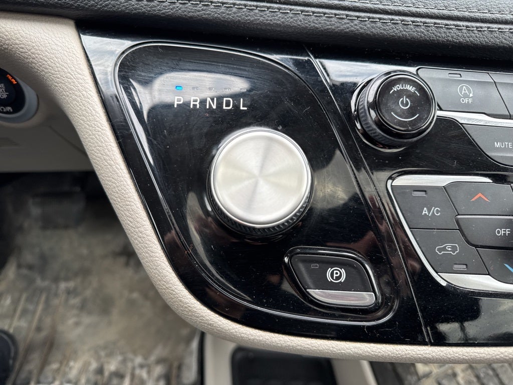 2020 Chrysler Pacifica Limited