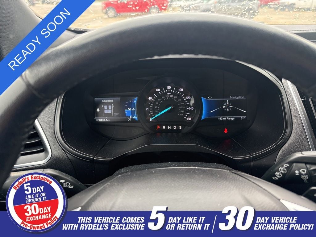 2022 Ford Edge Titanium