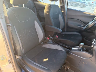 2020 Nissan Kicks S
