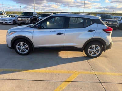 2020 Nissan Kicks S