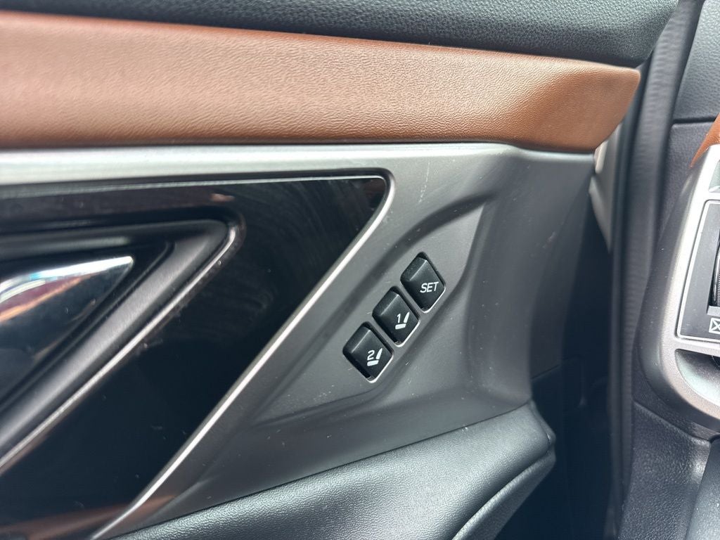 2022 Subaru Outback Touring XT