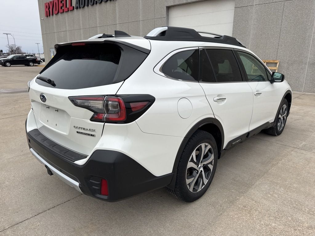 2022 Subaru Outback Touring XT