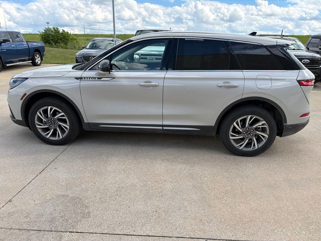 2024 Lincoln Corsair Premiere