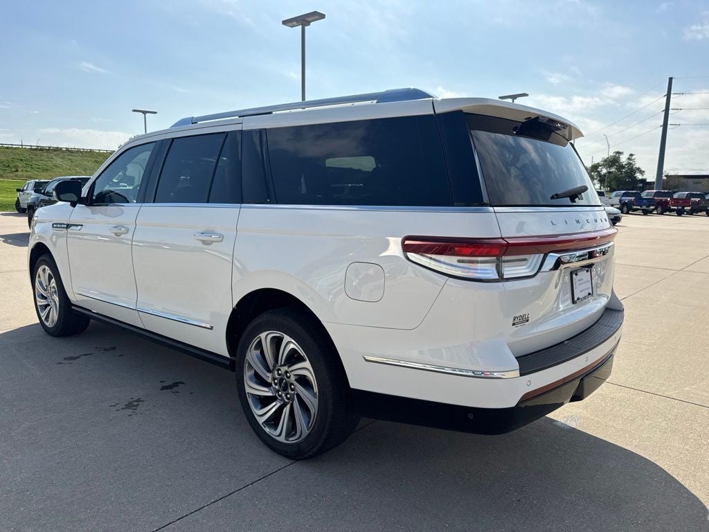 2024 Lincoln Navigator L Reserve