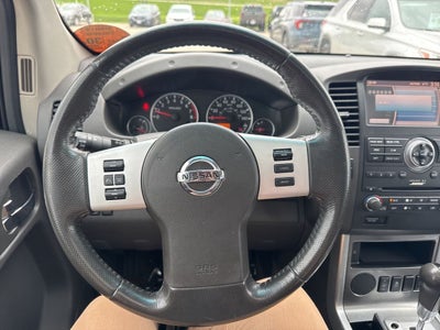 2012 Nissan Pathfinder Silver