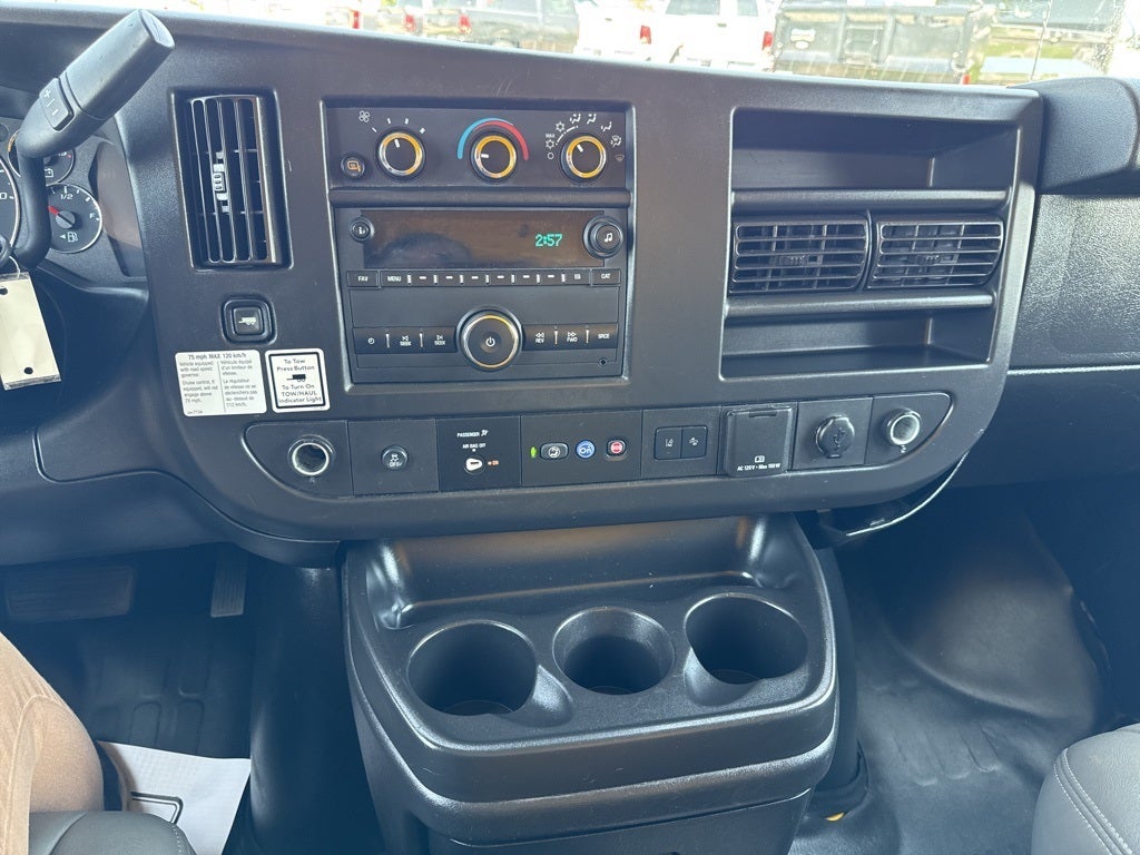 2021 GMC Savana 3500 Work Van
