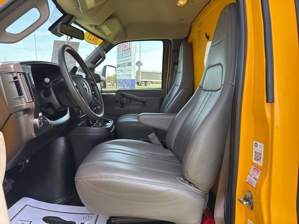 2021 GMC Savana 3500 Work Van