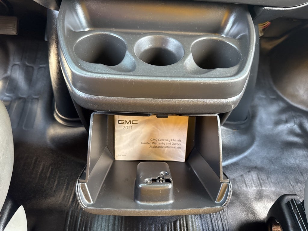 2021 GMC Savana 3500 Work Van