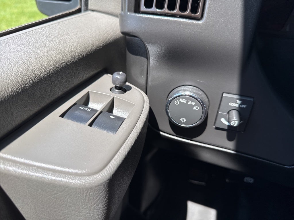 2021 GMC Savana 3500 Work Van