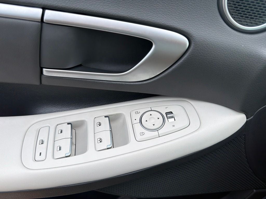 2025 Hyundai Sonata SEL Convenience