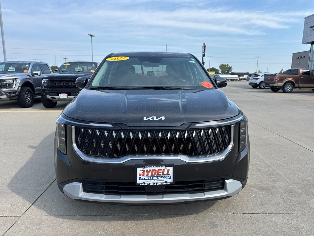 2025 Kia Carnival LXS