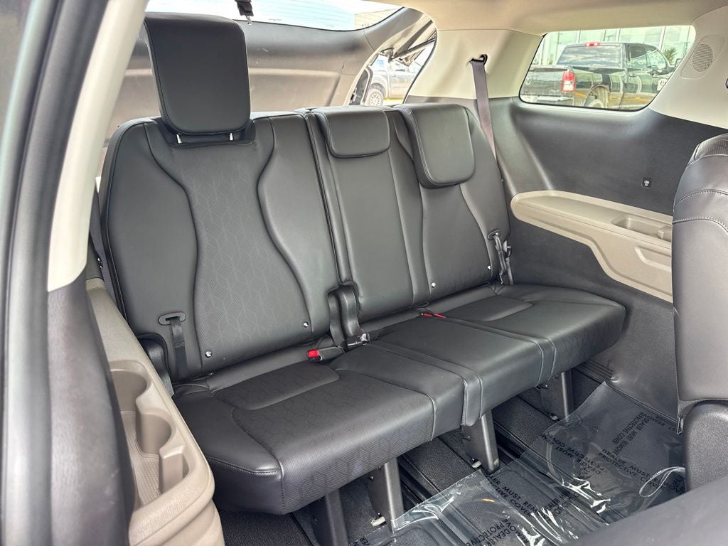 2025 Kia Carnival LXS