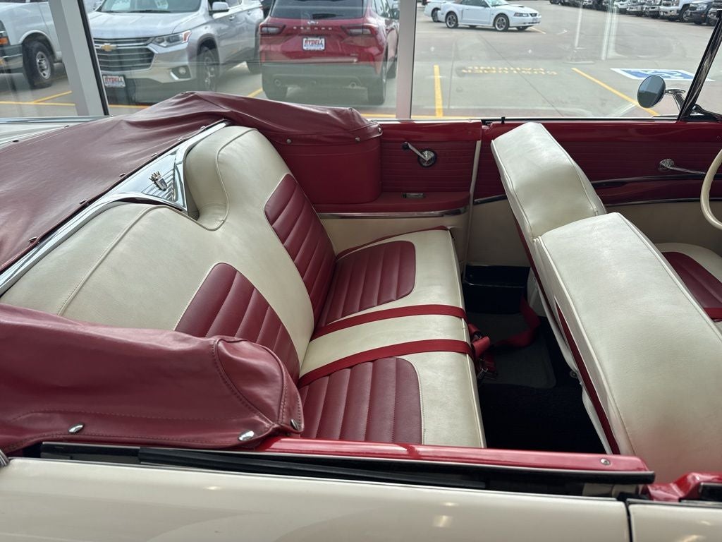 1955 Ford Fairlane Sunliner
