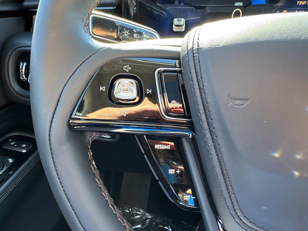 2027 Lincoln Aviator Premiere