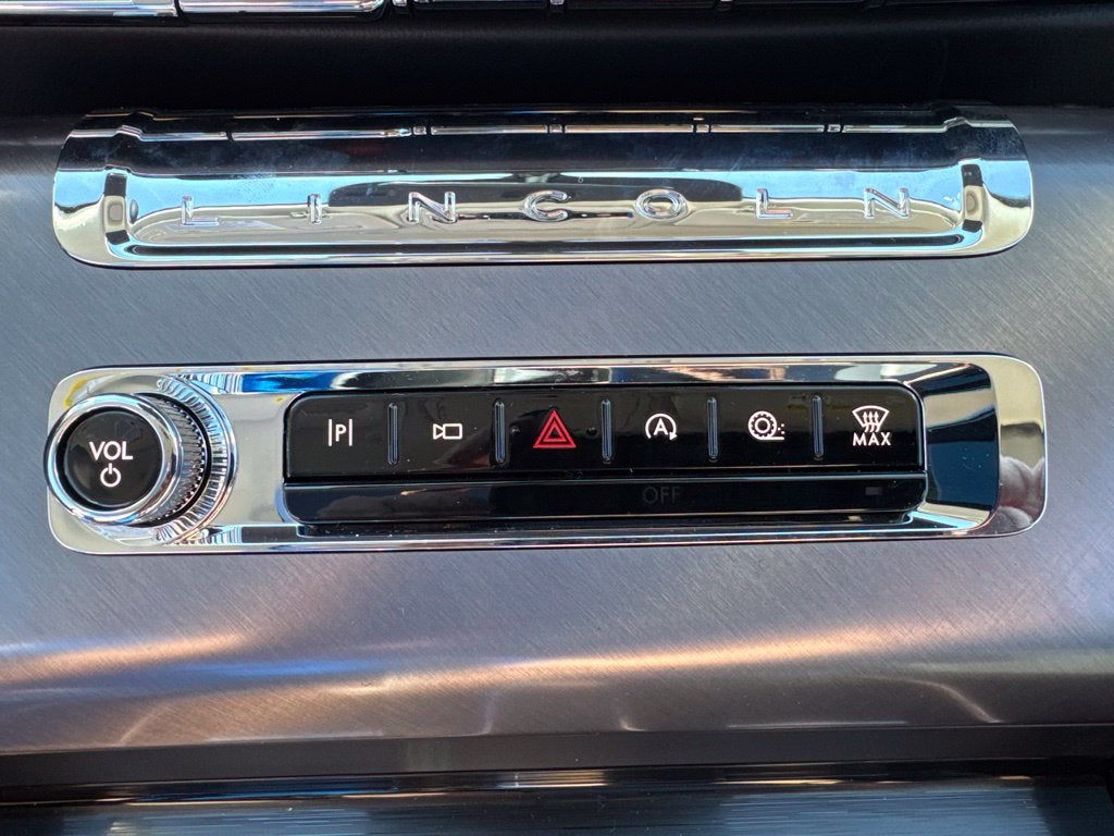 2027 Lincoln Aviator Premiere